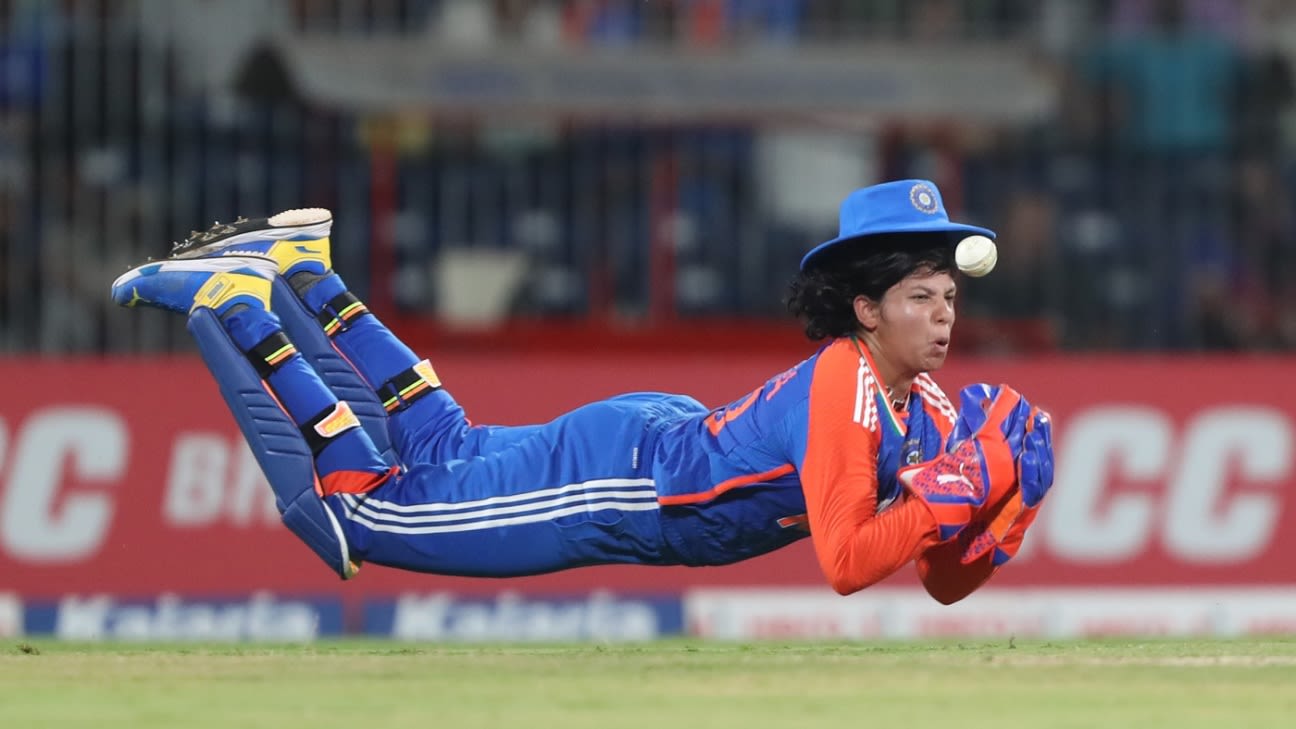 Ghosh goes off with concussion, Brits stretchered off with contusion
