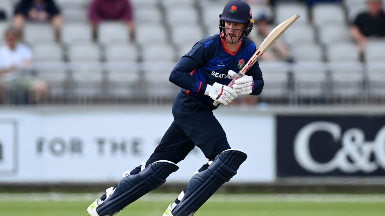 Jennings century in vain as Parkinson haunts Lancashire