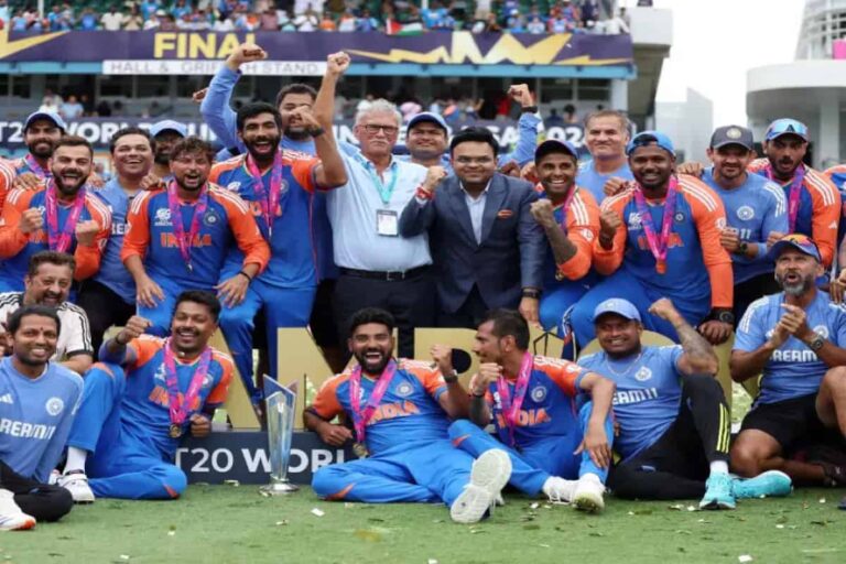 How the Indian Team Divided INR 125 Crore Prize Post T20 World Cup Win • ProBatsman