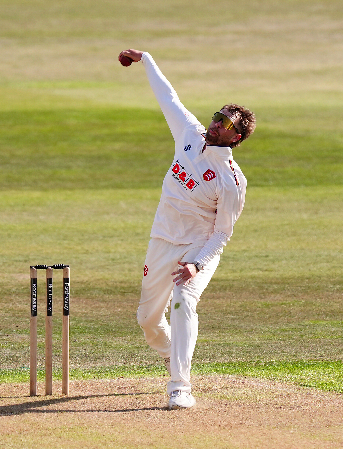 Critchley Five Seals Essex Victory Over Hampshire