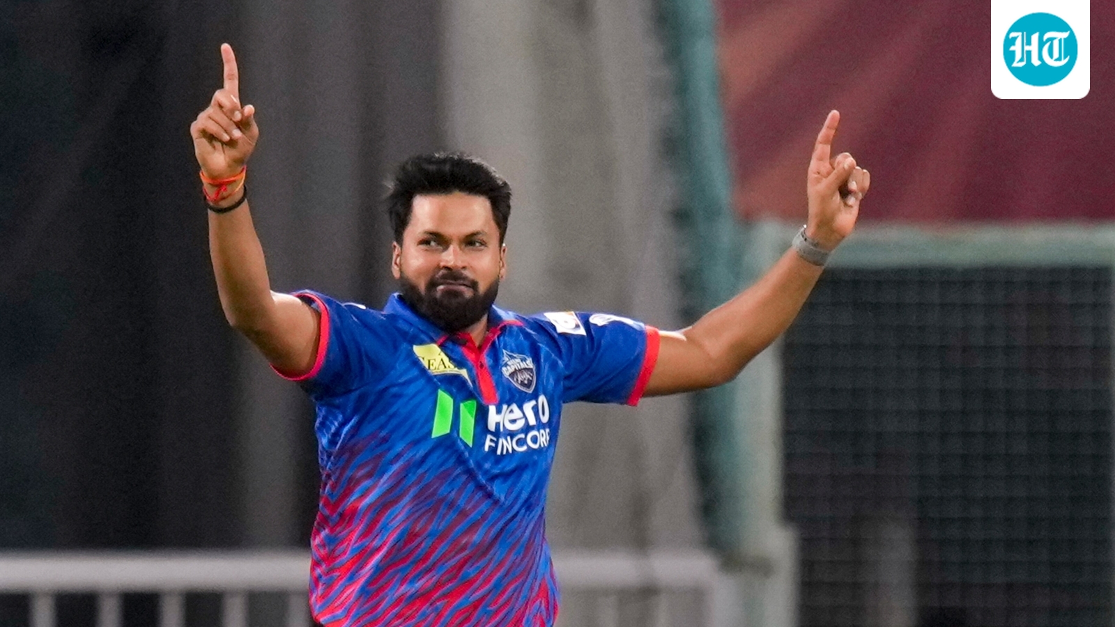 MI Lose Two Wickets Early As Mukesh Kumar Strikes