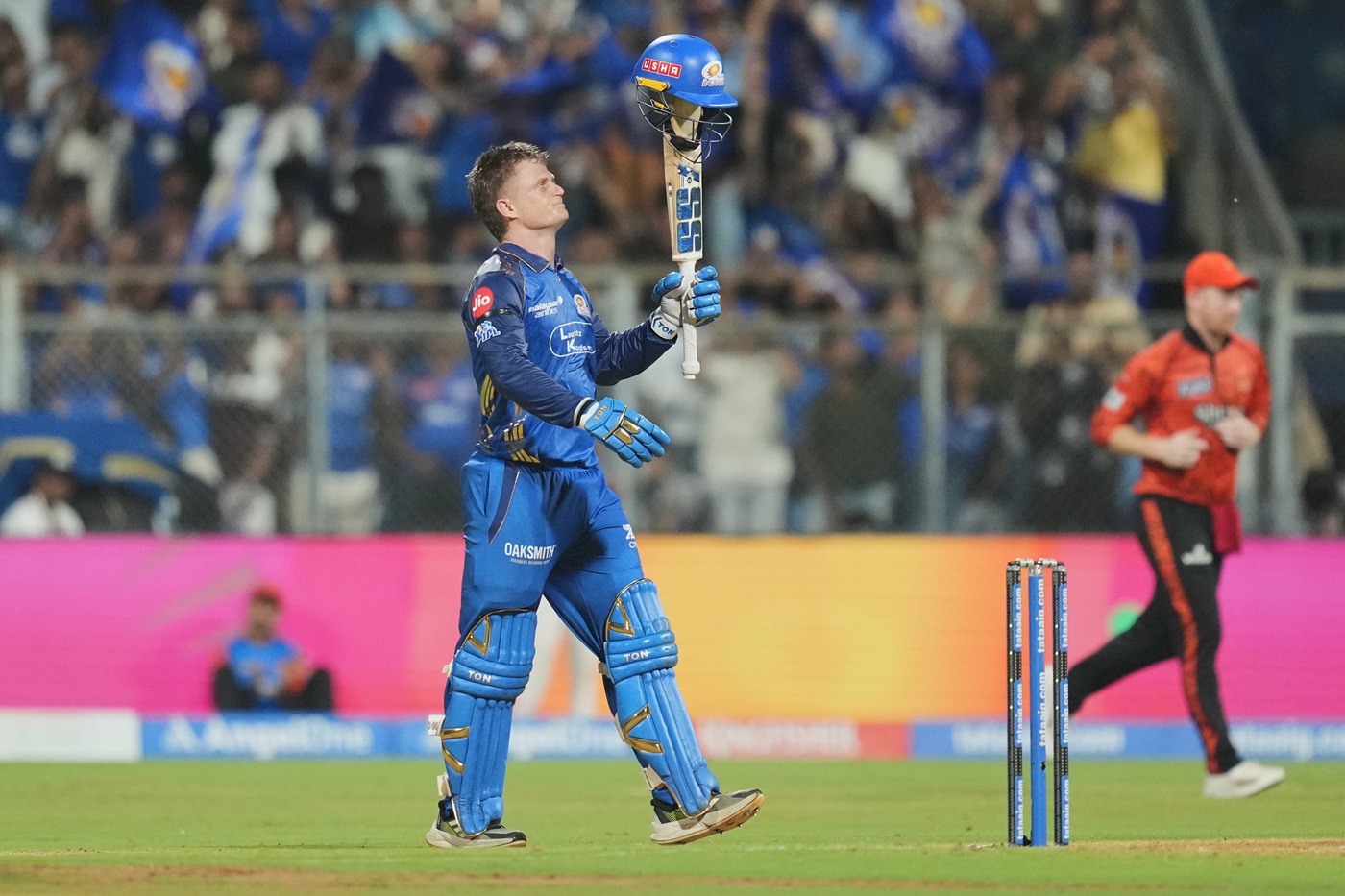Rickelton's Century Not Enough As MI Fall To SRH