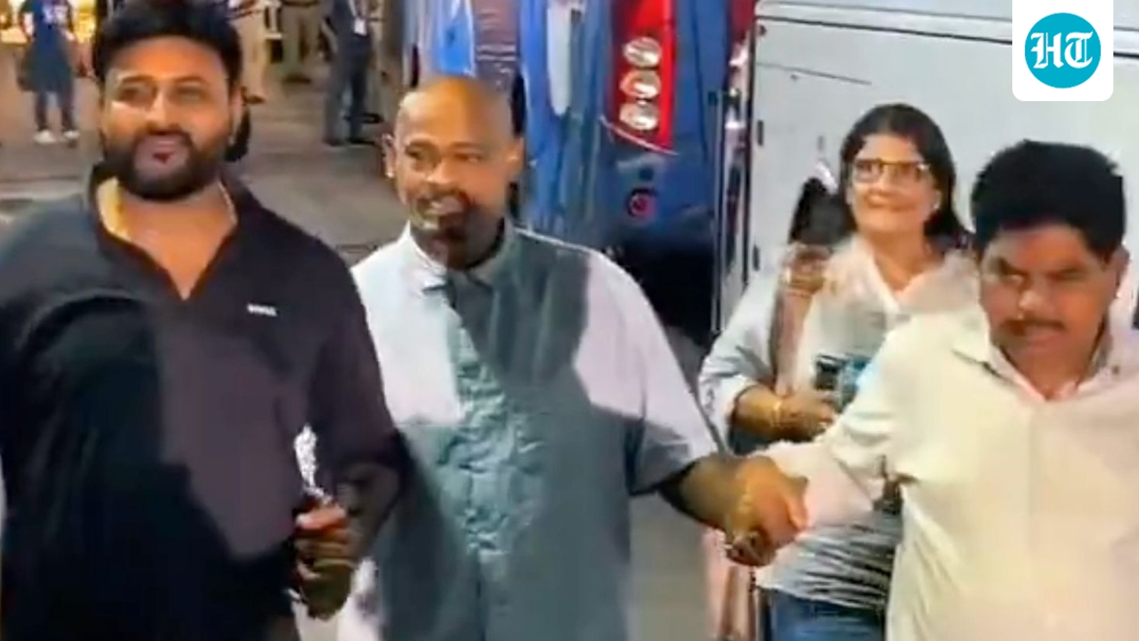 Vinod Kambli Spotted Struggling At Wankhede Stadium