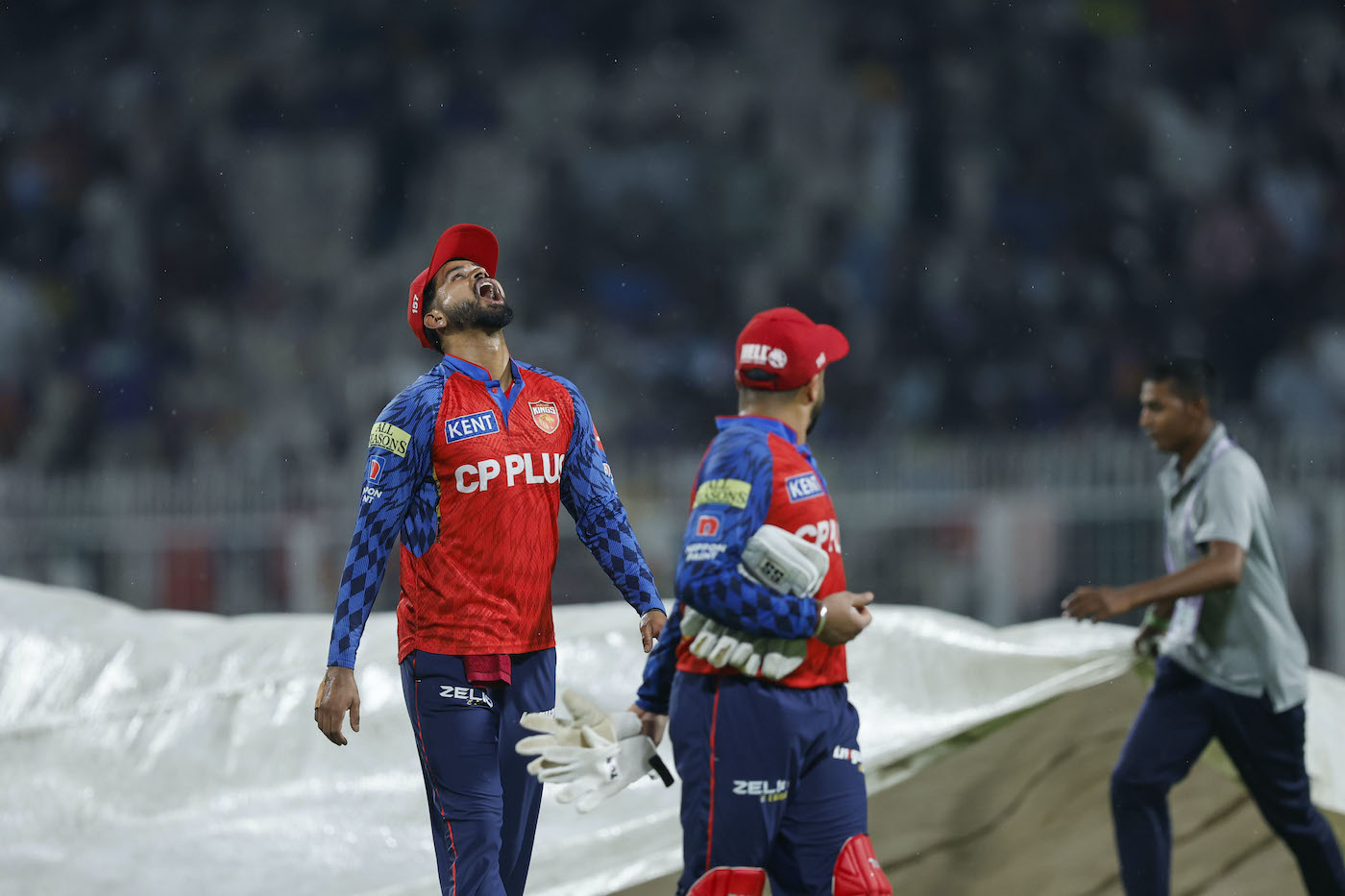 Washout Gives KKR First Point After Bartlett's Burst