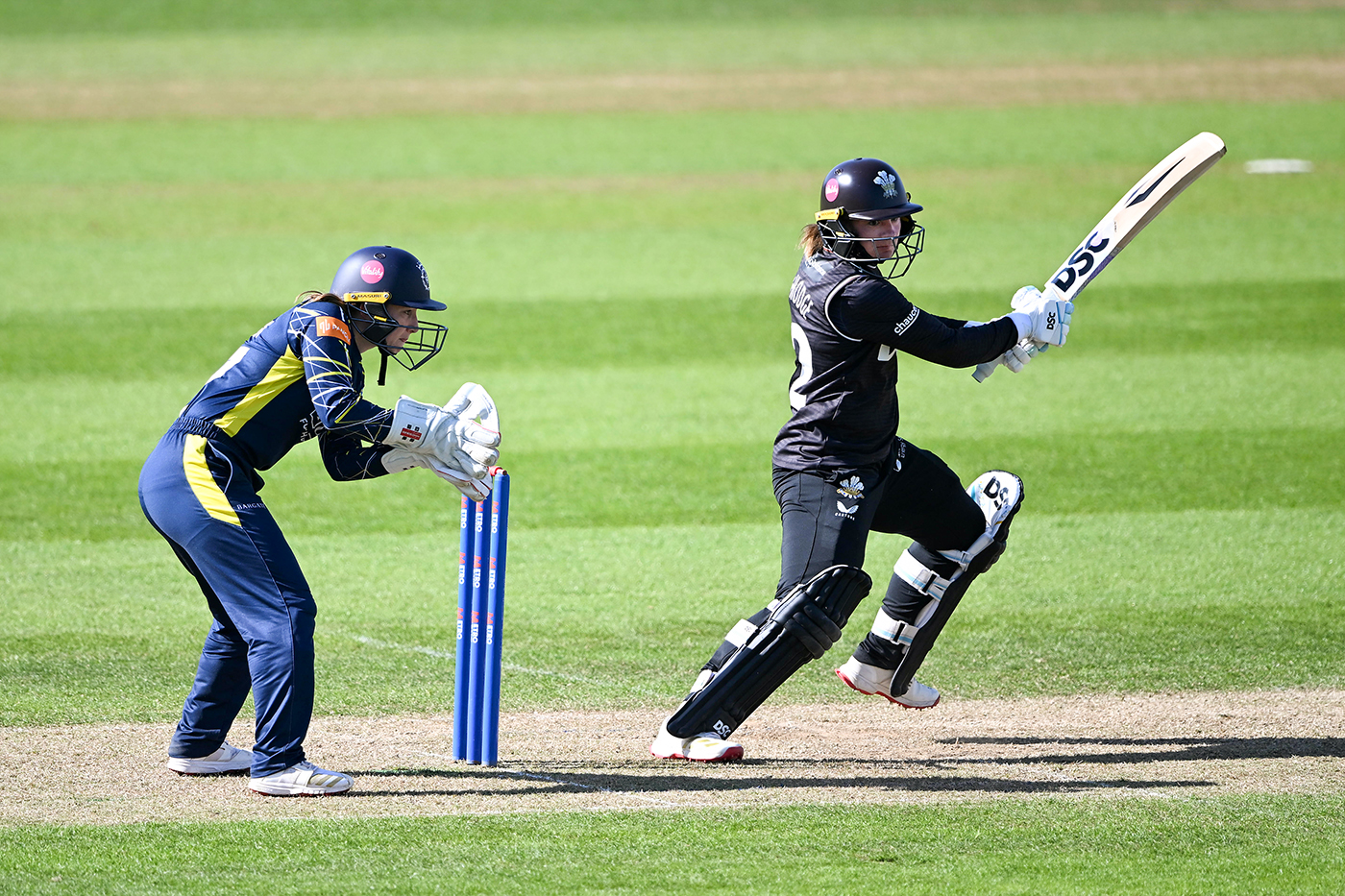 Wyatt-Hodge Ton Not Enough As Hampshire Edge Surrey