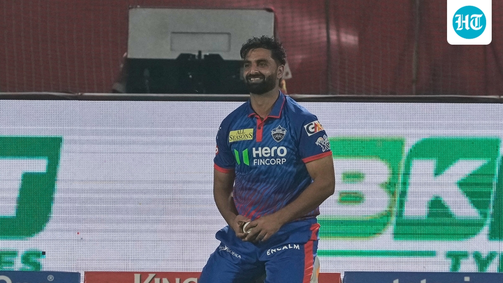 Auqib Nabi Impresses On Return, Must Follow Kumar's Path