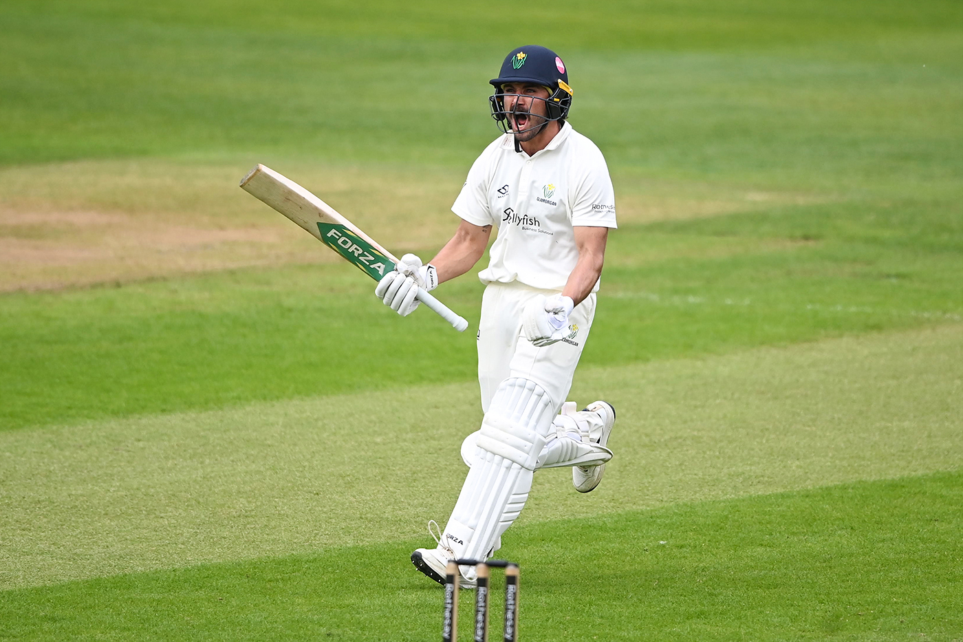 Carlson Double Century Powers Glamorgan Ahead