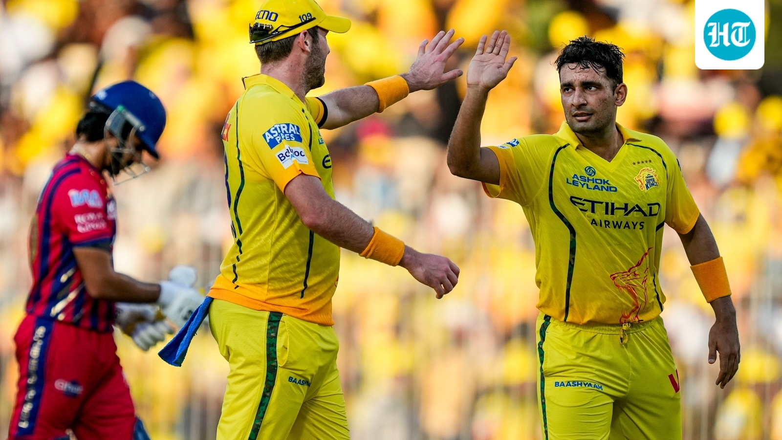 CSK Fast Bowler Flies Home With Injury During IPL 2026 Playoffs Race