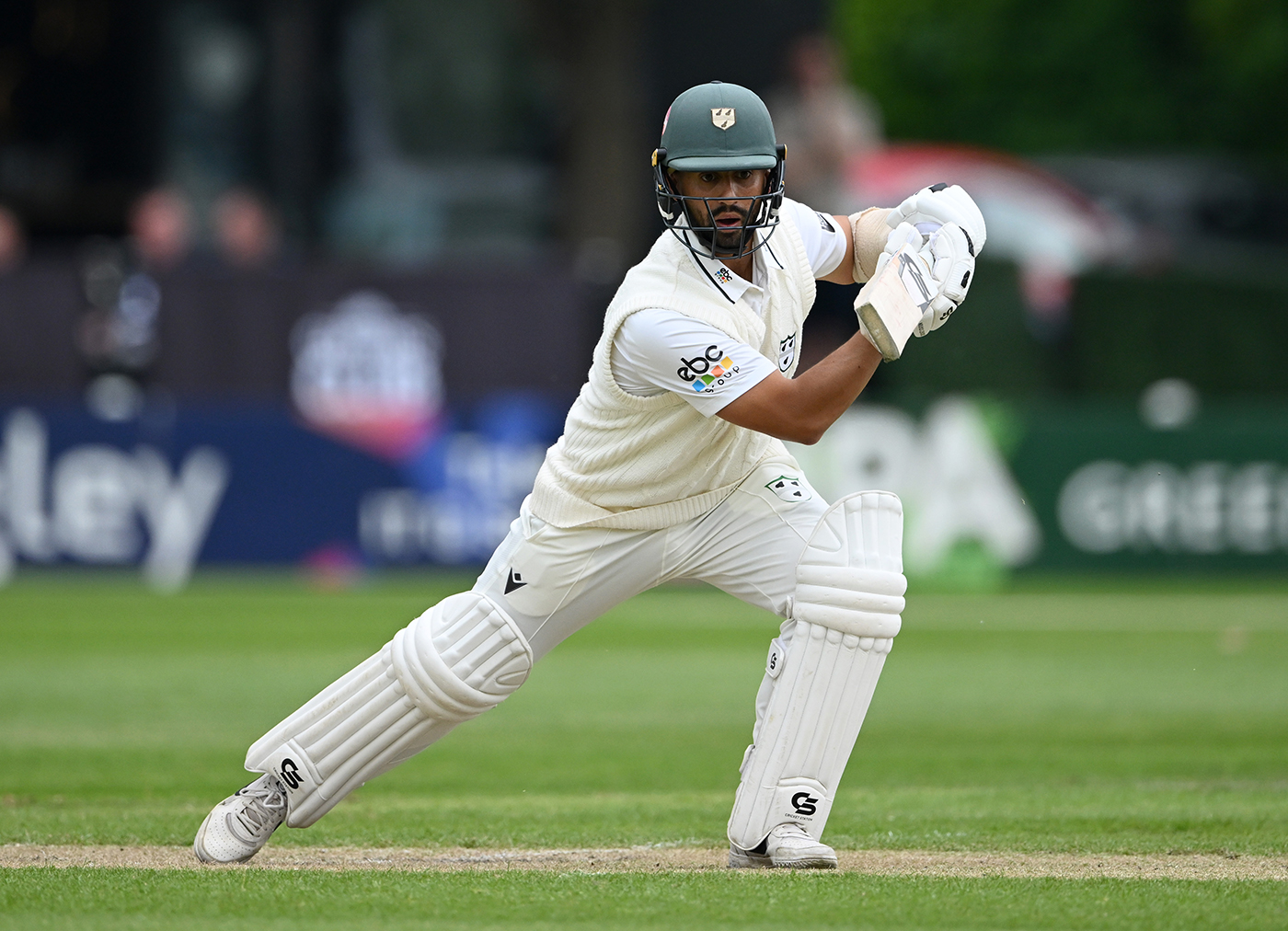 D'Oliveira-Waite Partnership Secures Draw For Worcestershire