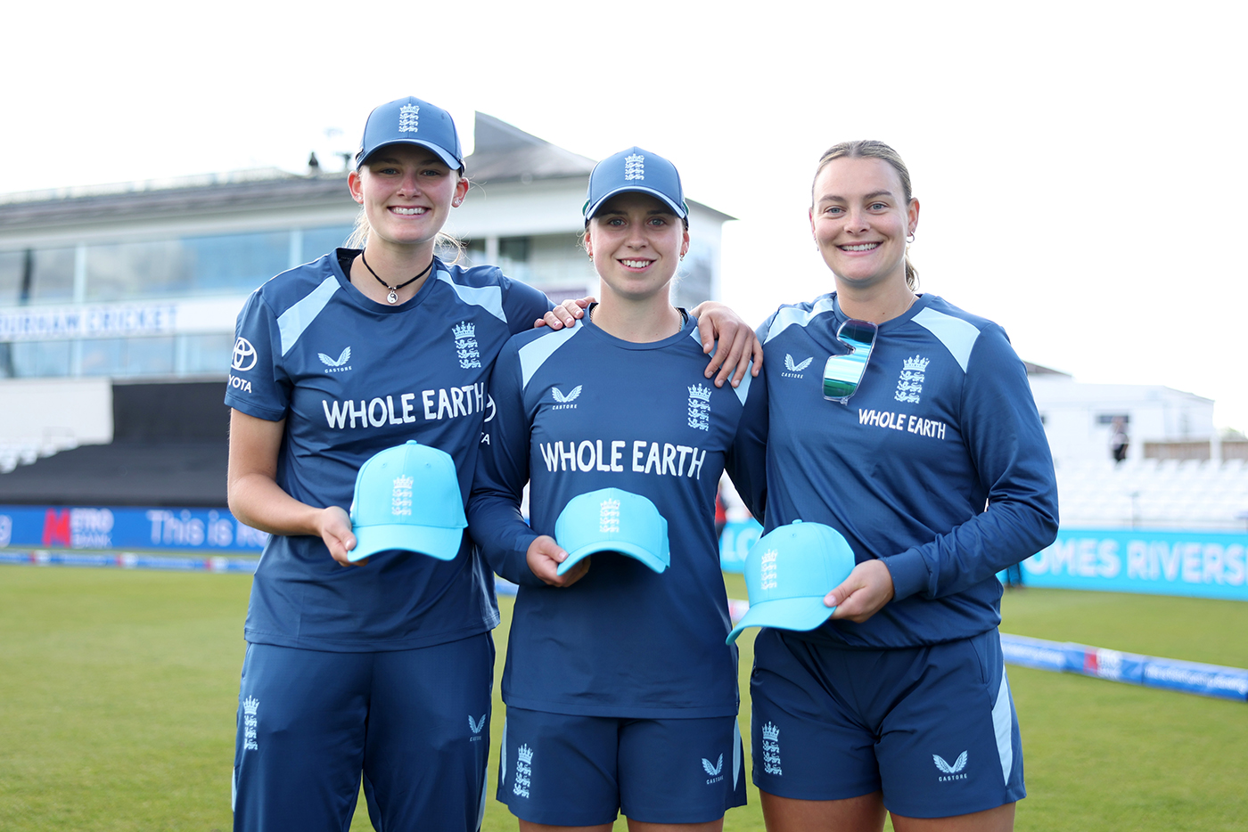 England Debuts Corteen-Coleman, Grewcock, Gibson In T20