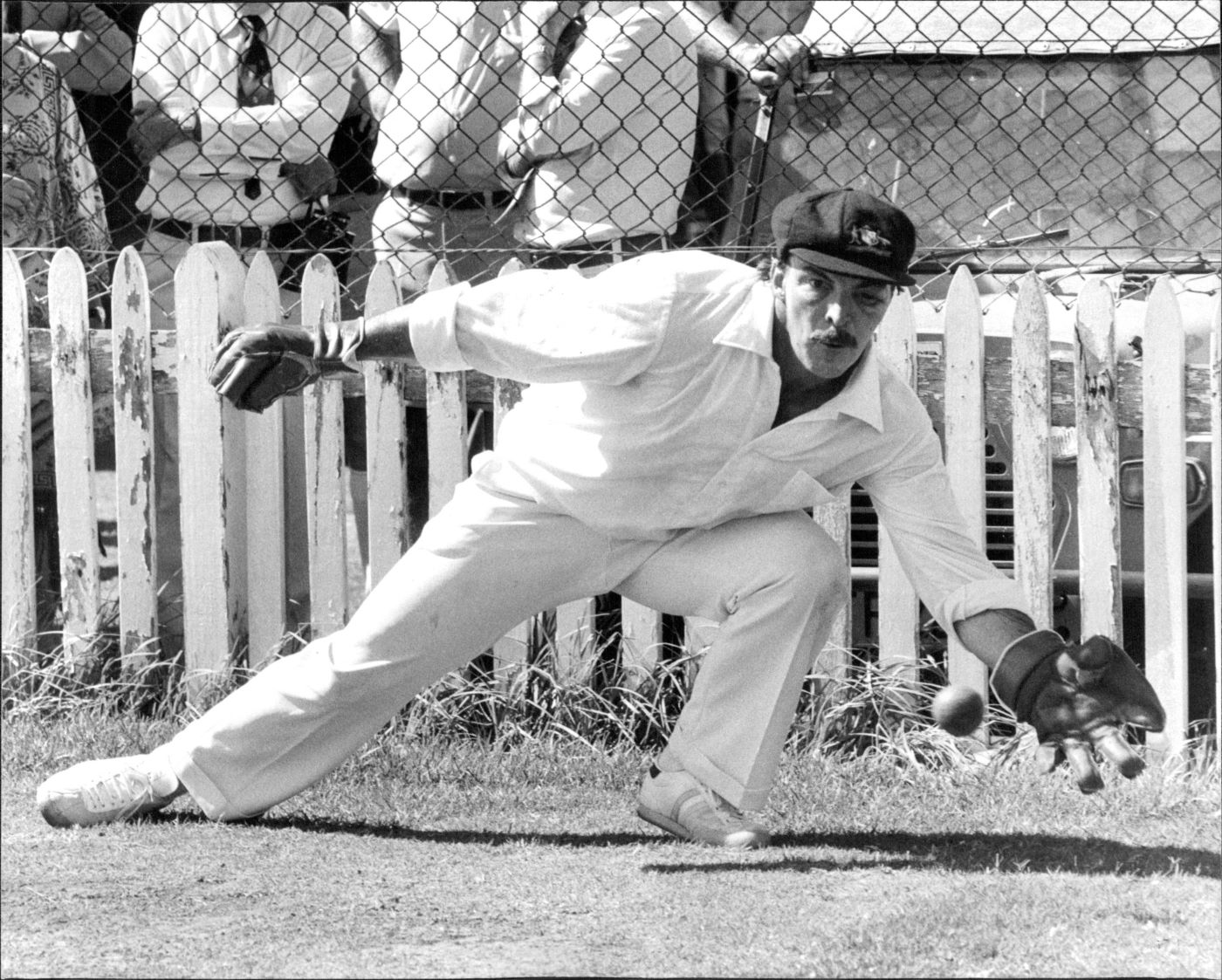 Former Australia Wicketkeeper John Maclean Dies Aged 80