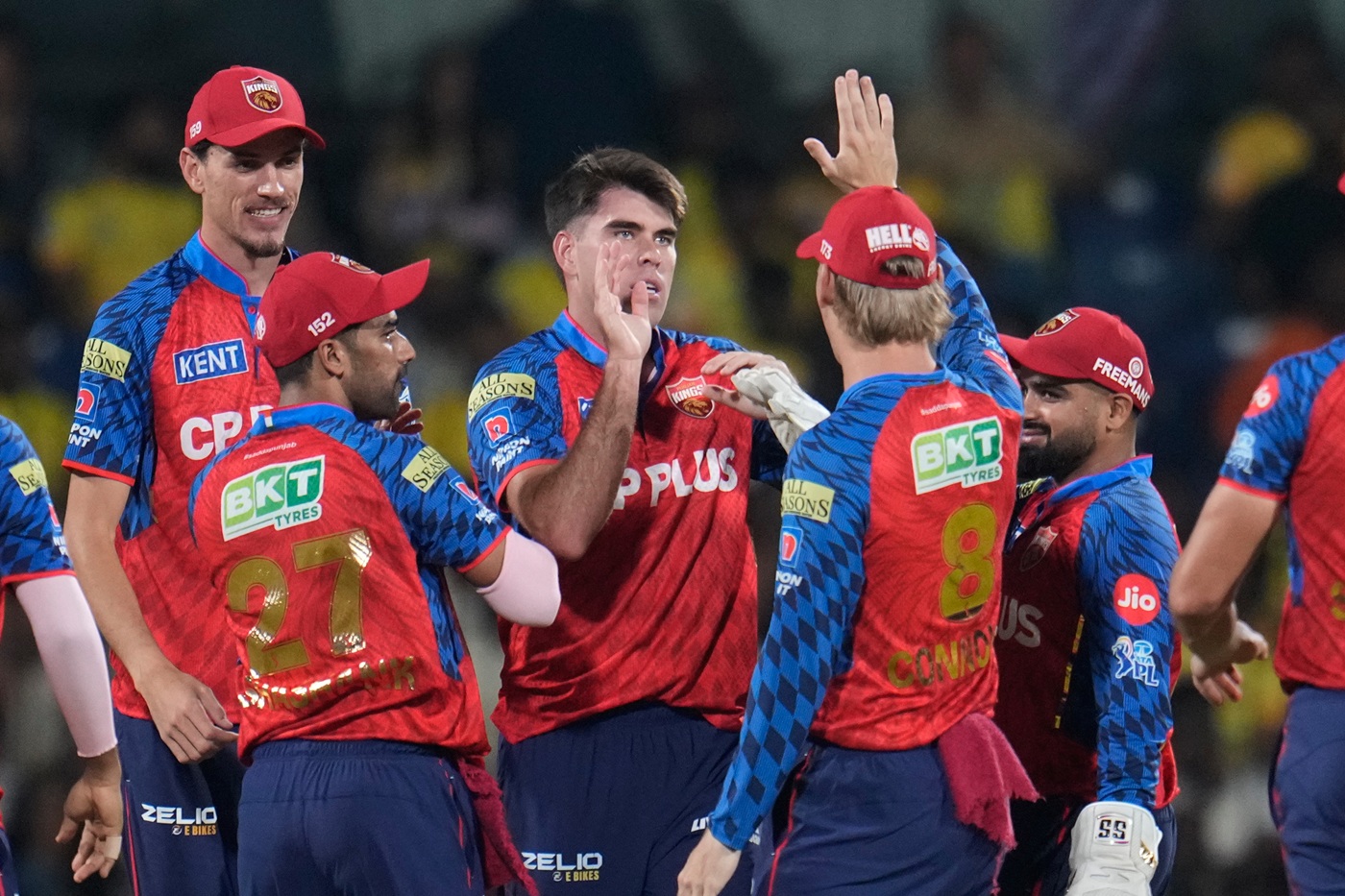 Gujarat Titans Opt To Bowl, Debut Nishant Sindhu