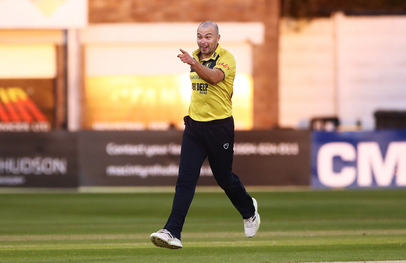 Kent Sign Wristspinner Jake Lintott On Blast Loan Deal