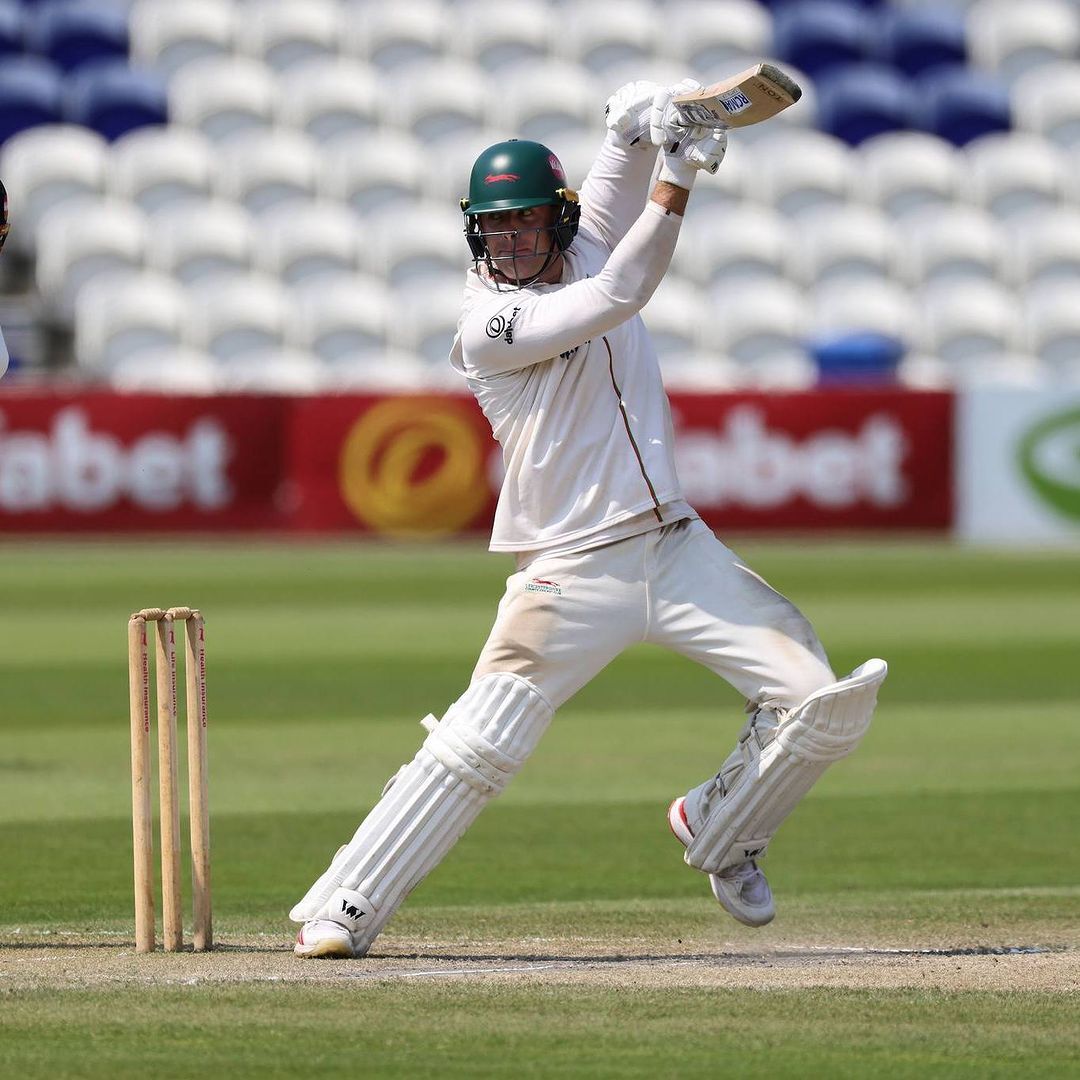 Kimber's Stunning Knock Guides Northants to Thrilling Chase Win
