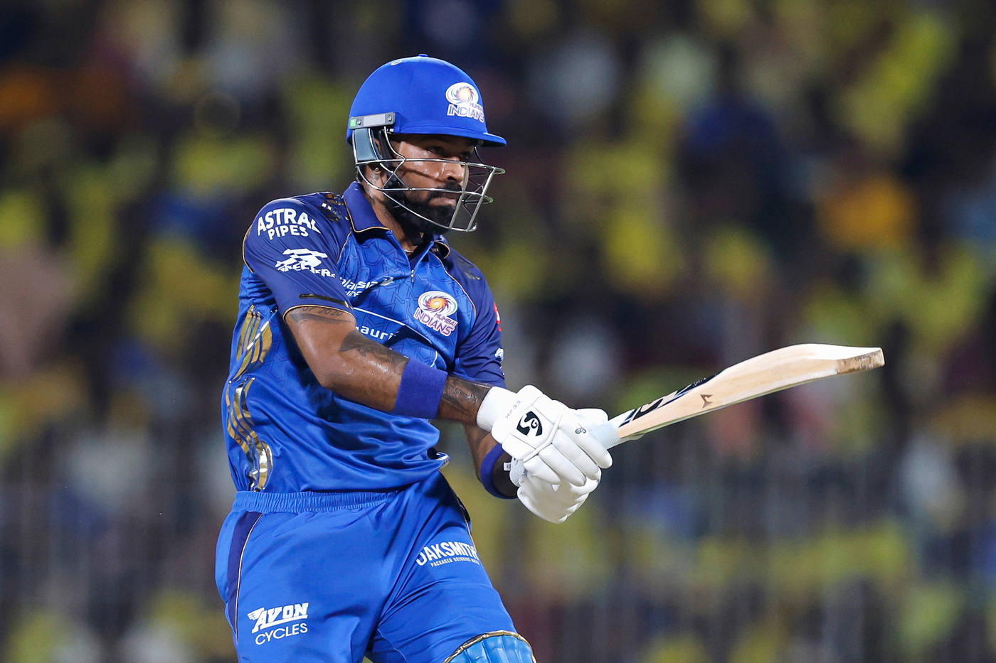 KKR Face MI as Hardik, Suryakumar Return