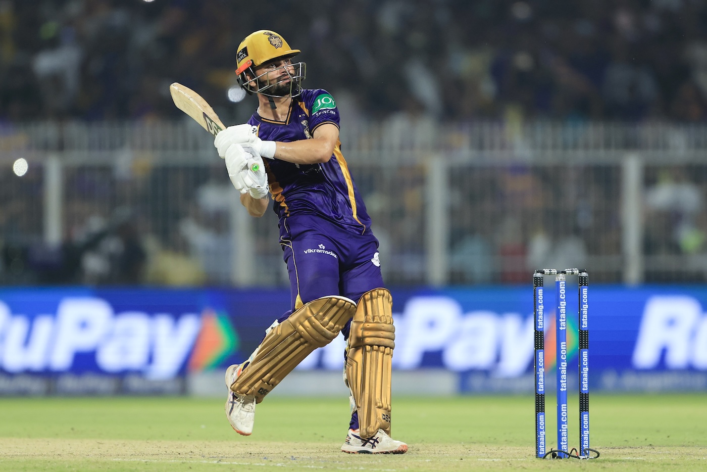 KKR's Struggling Batters Face SRH's Explosive Form
