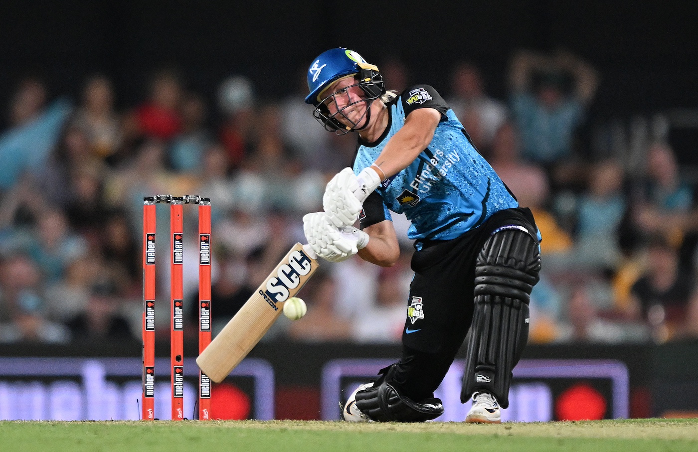Lancashire Sign Maddie Pena As Gaby Lewis Cover