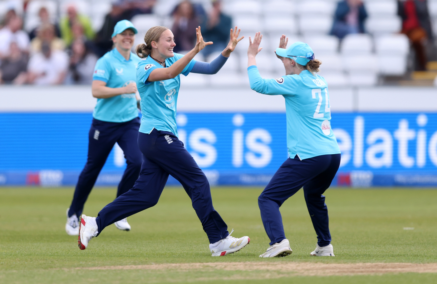 New Zealand Collapse To 210 Despite Green, Kerr Fifties