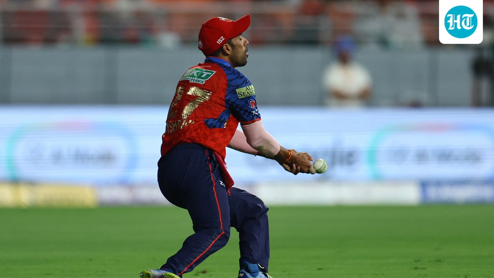 Shashank Singh Drops Another Catch Against SRH In IPL