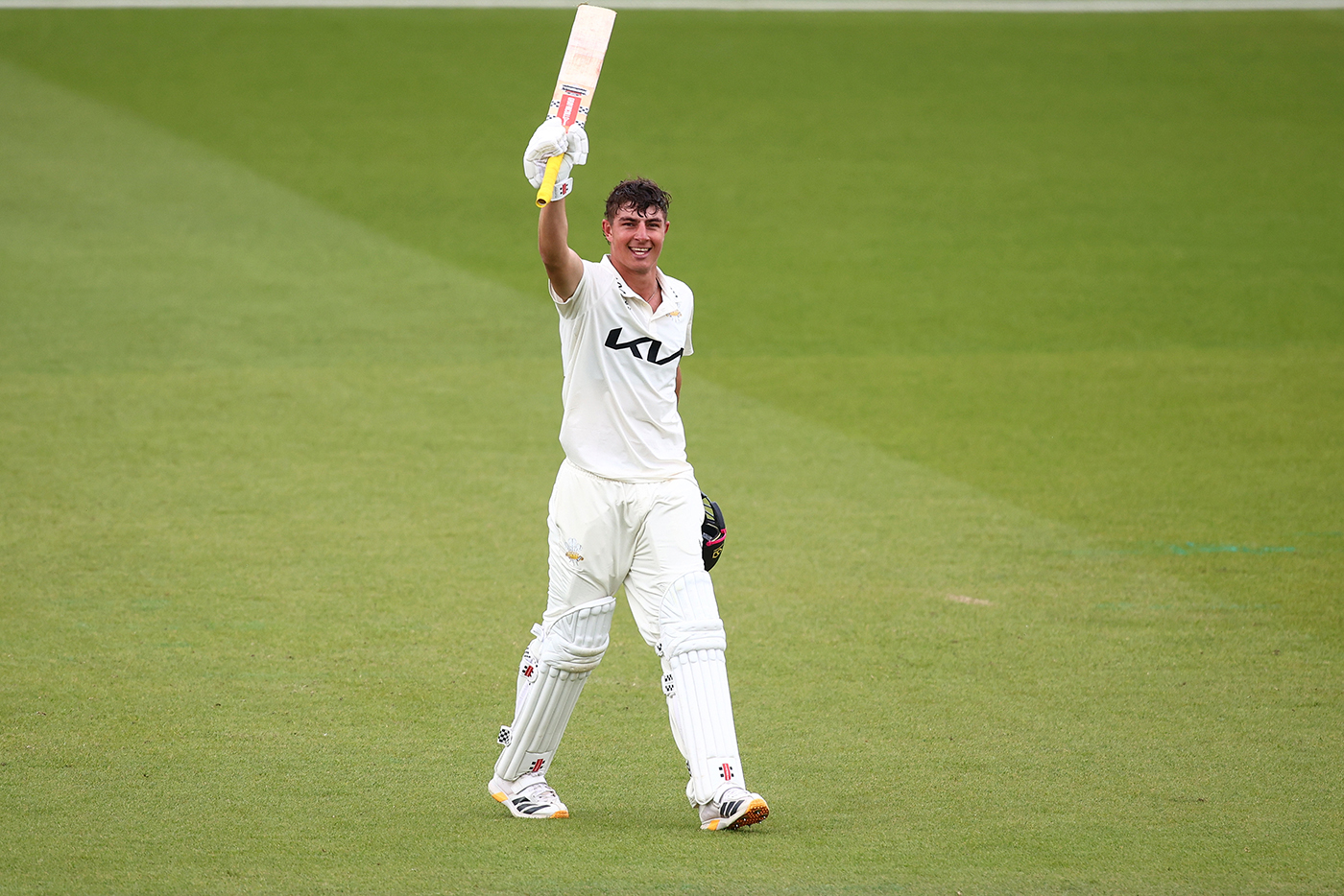 Teenager Thomas Stars On Debut With Century
